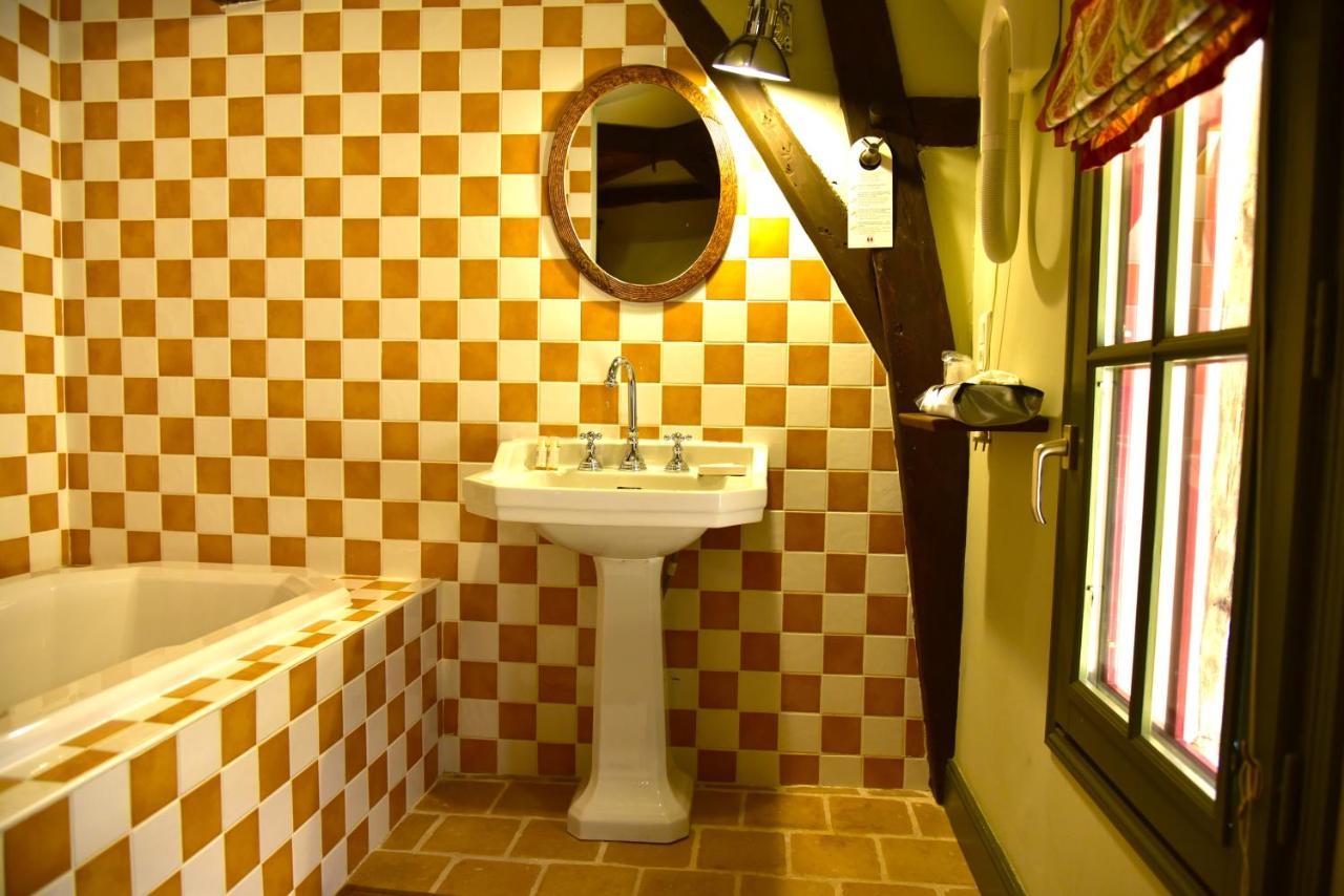 Logis Hotel Le Boudoir Belvès Εξωτερικό φωτογραφία