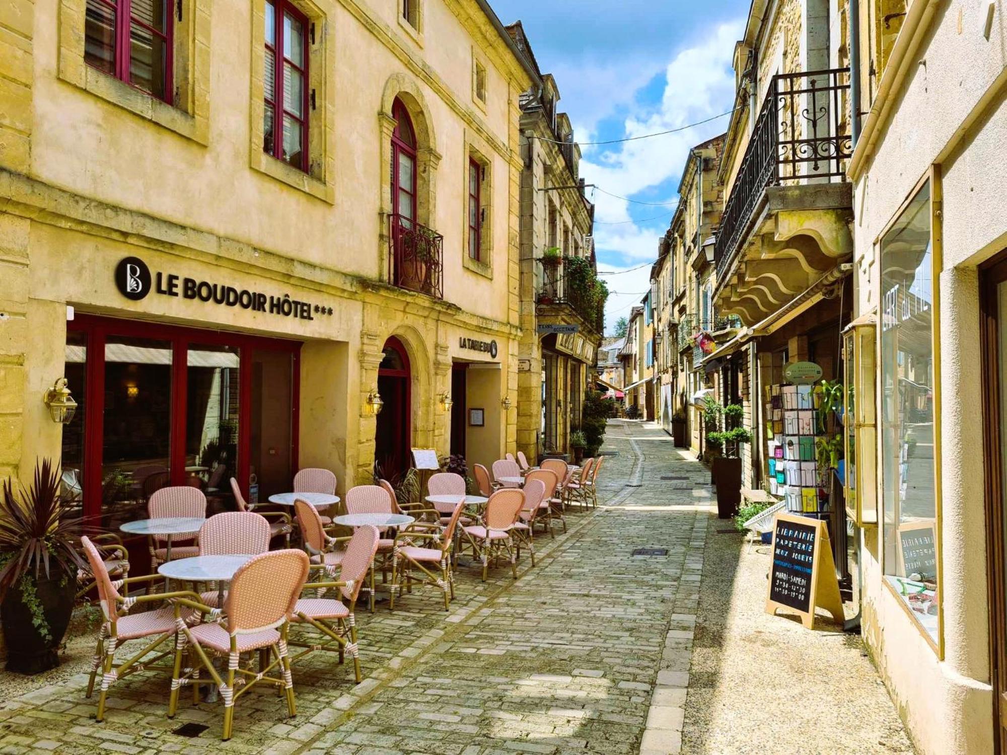 Logis Hotel Le Boudoir Belvès Εξωτερικό φωτογραφία