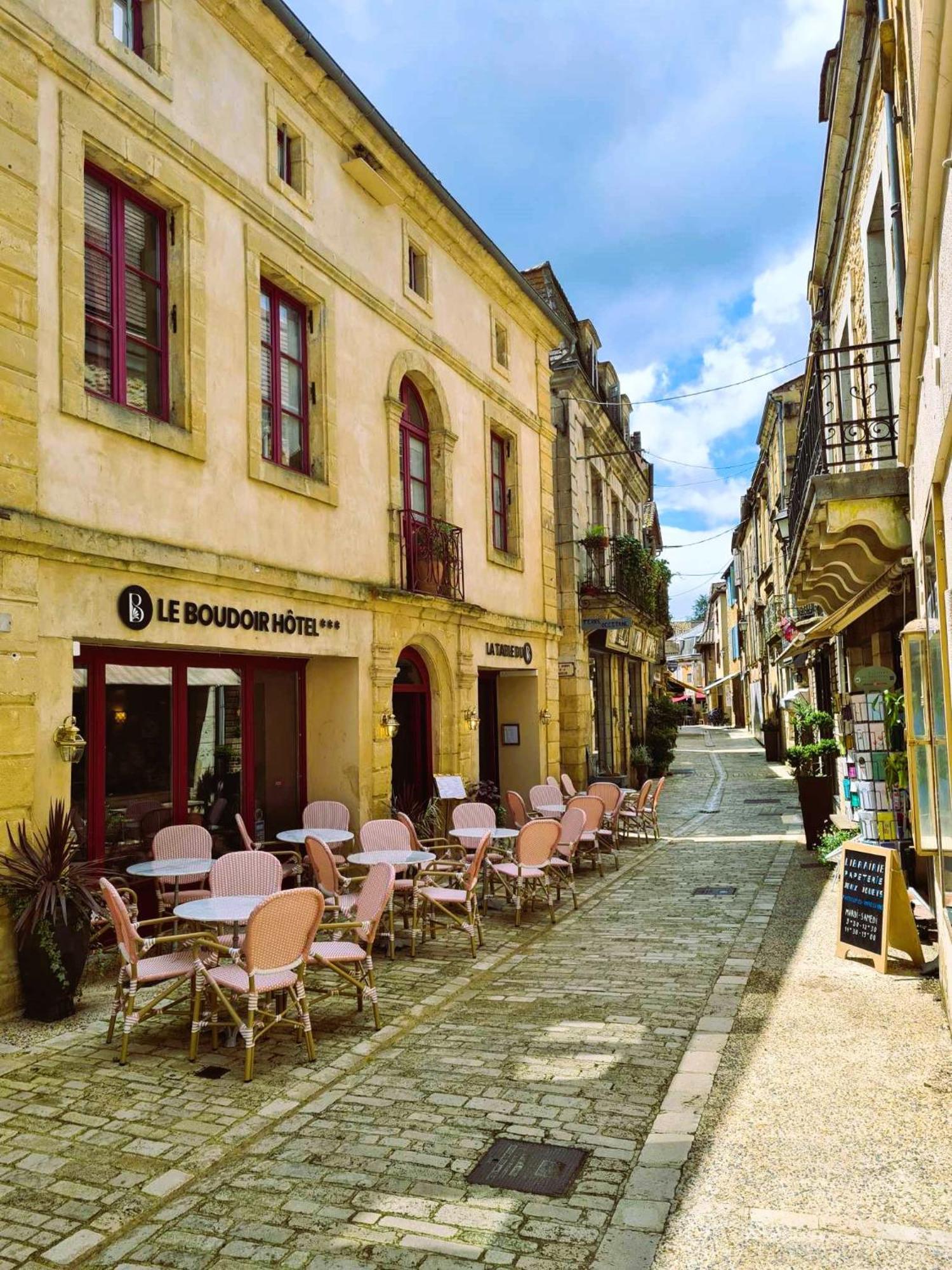 Logis Hotel Le Boudoir Belvès Εξωτερικό φωτογραφία